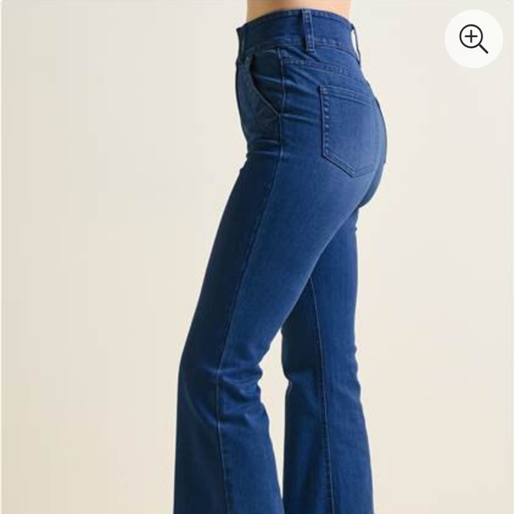 NWOT Venus high waist flare jeans - Picture 3 of 7